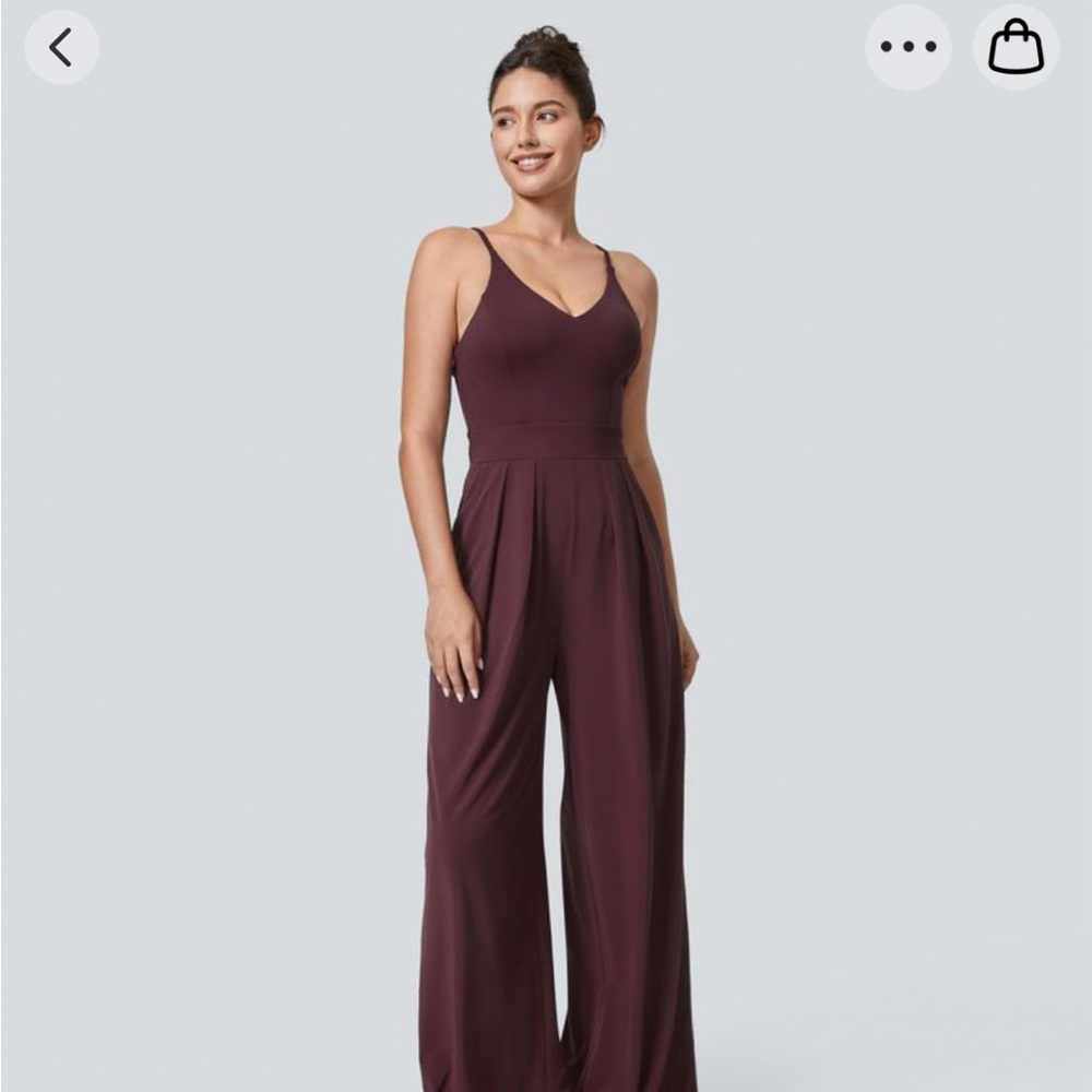 Halara Breezeful backless invis. zipper, pocket, wide leg, quick dry jumpsuit
